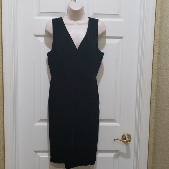 Kasper Dresses & Skirts - Kasper Petite Size XL Black Velvet Dress